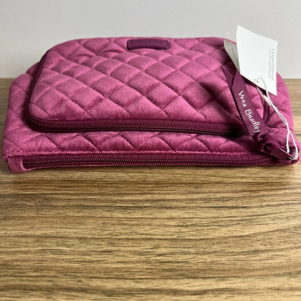 Vera Bradley Majestic Magenta Compact Organizer For Breast Cancer Awareness NWT